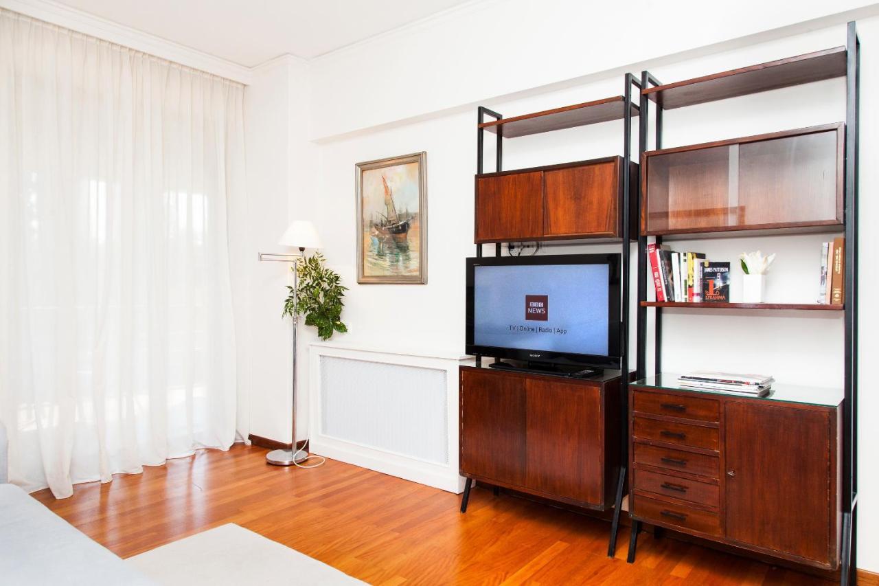 Delux Apartment With Amazing Balcony! Atenas Exterior foto